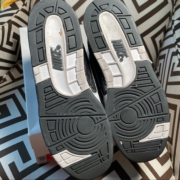 Nike Air Python LUX SP - Picture 4 of 10